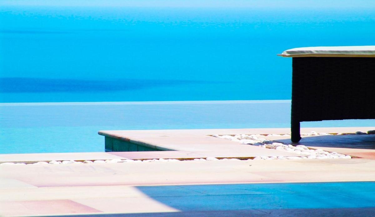 Villa Jacuzzi Seaview Villa 查汶海滩 外观 照片